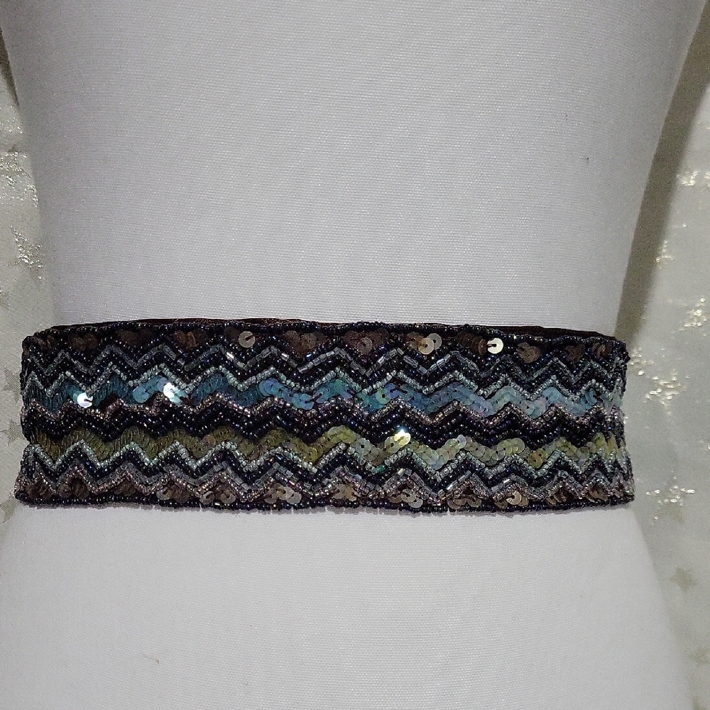 Women's Embellished Zigzag Beaded Waist Belt - Blue Green Brown